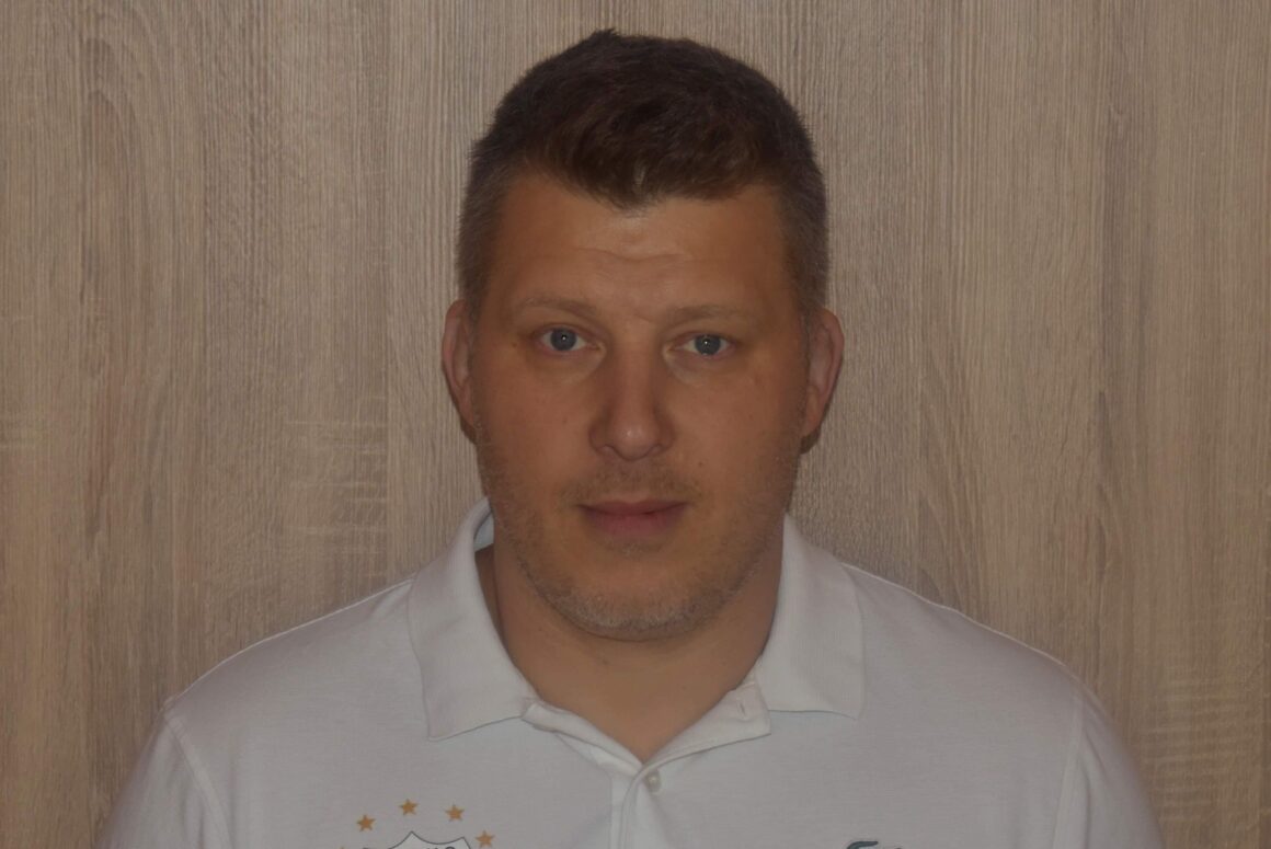 Novým reprezentačním trenérem juniorů a kadetů ve volném stylu se stal Jiří Bystroň