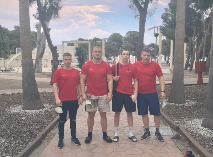 Tři medaile z turnaje Jovenes Proemsas Alicante