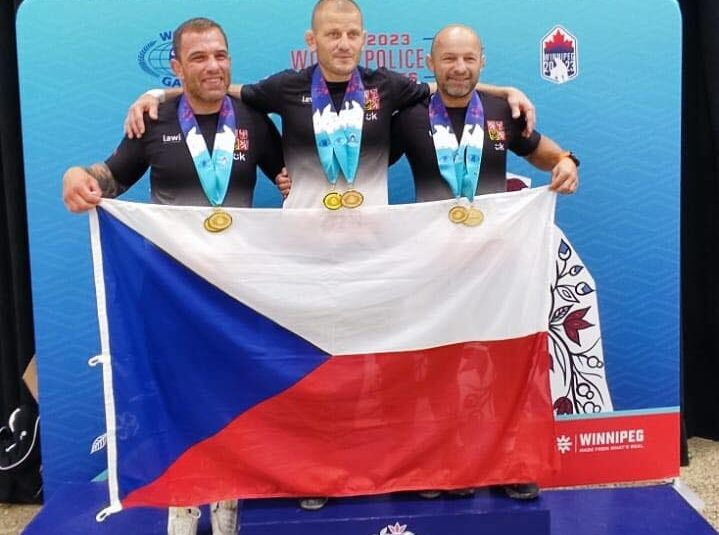 Šest zápasnických zlat z Policejních a hasičských hrách