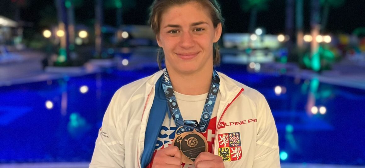 Adéla Hanzlíčková vybojovala bronz na mistrovství světa!